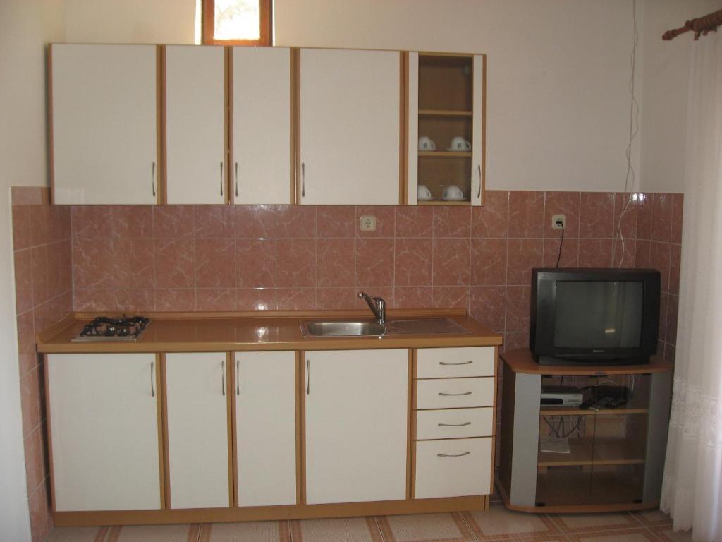 Apartments Selez Mandre Room photo